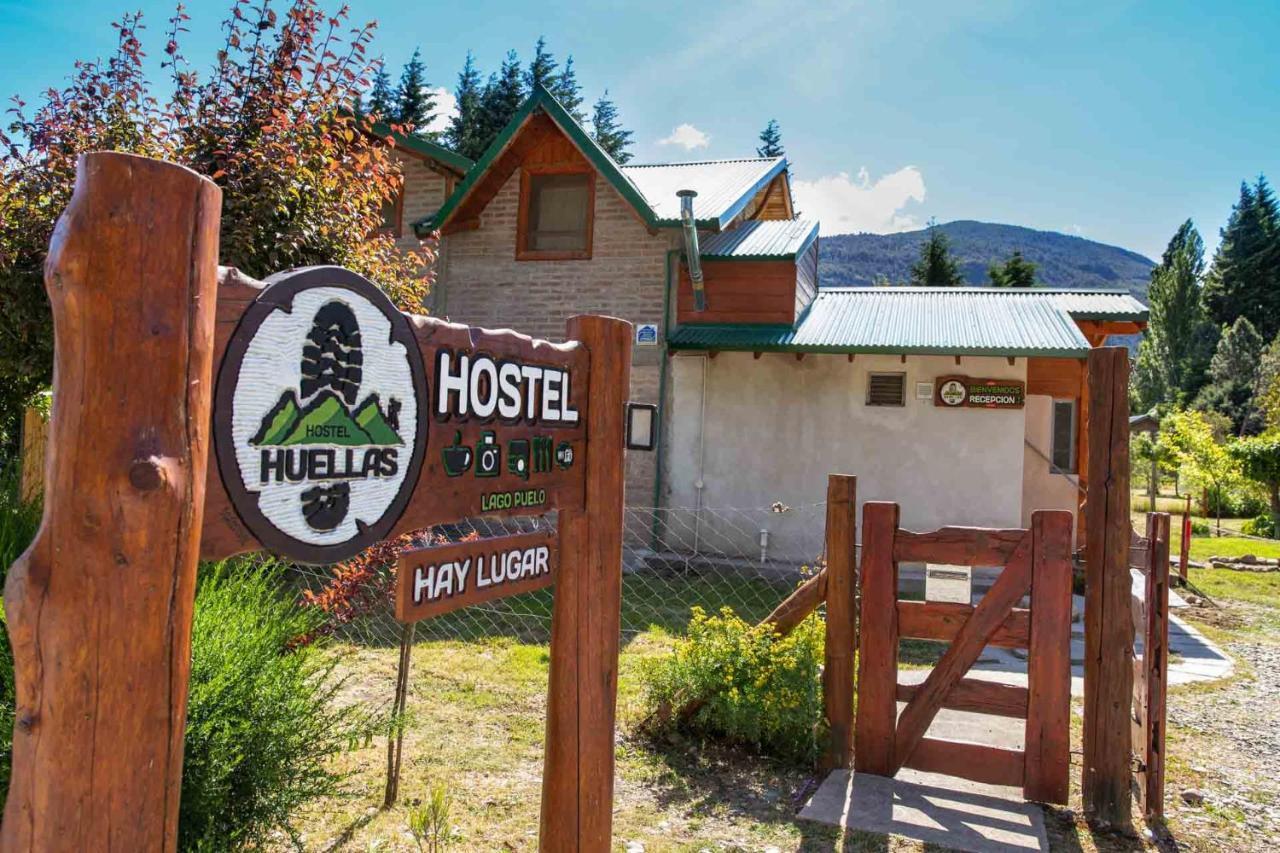 Huellas Hostel Лаго-Пуэло Экстерьер фото